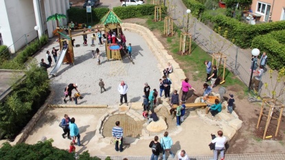 Spielplatz Waldstraße Spielplatz Waldstraße