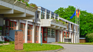 Feuerwachen der Berufsfeuerwehr Saarbrücken Feuerwachen der Berufsfeuerwehr Saarbrücken