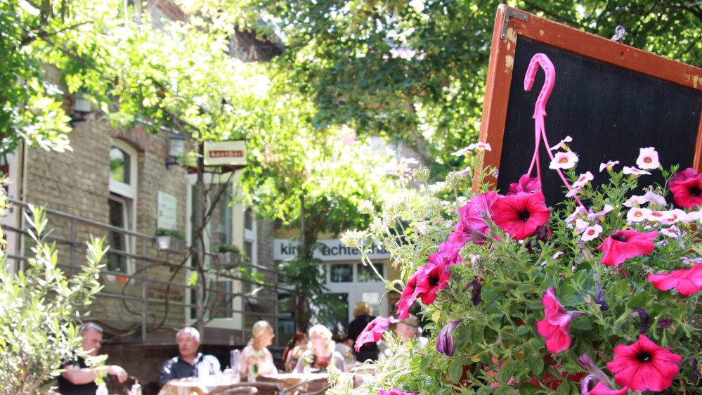 Innenhof des Café Kostbar Innenhof des Café Kostbar