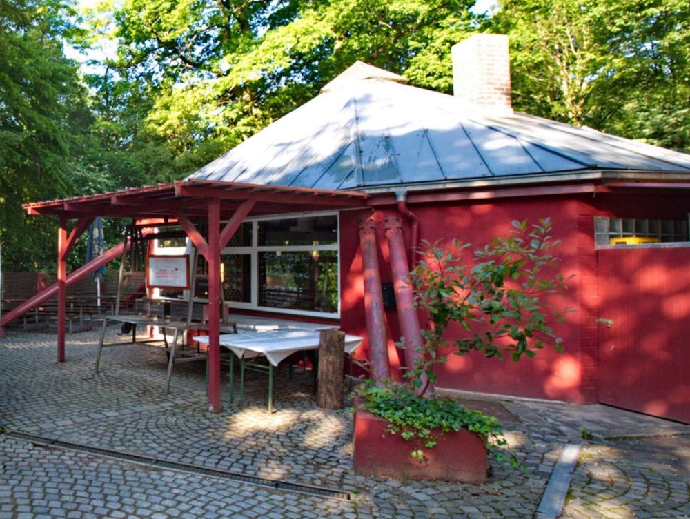 Uhu-Pavillon im Wildpark Uhu-Pavillon im Wildpark