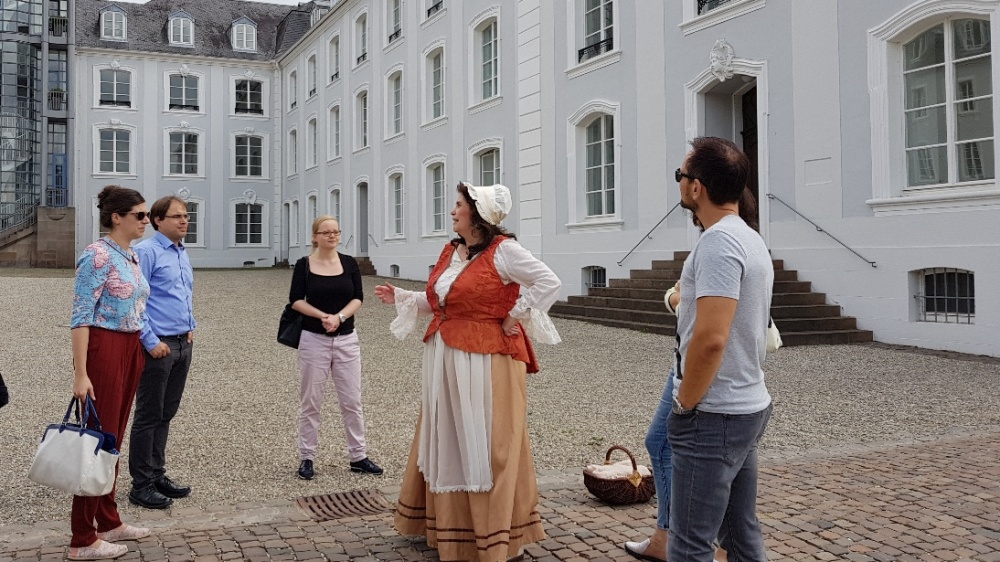 Kammerzofe Henrietta Kammerzofe Henrietta