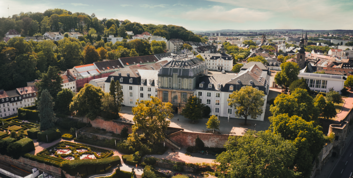 Saarbrücker Schloss mit Schlossgarten