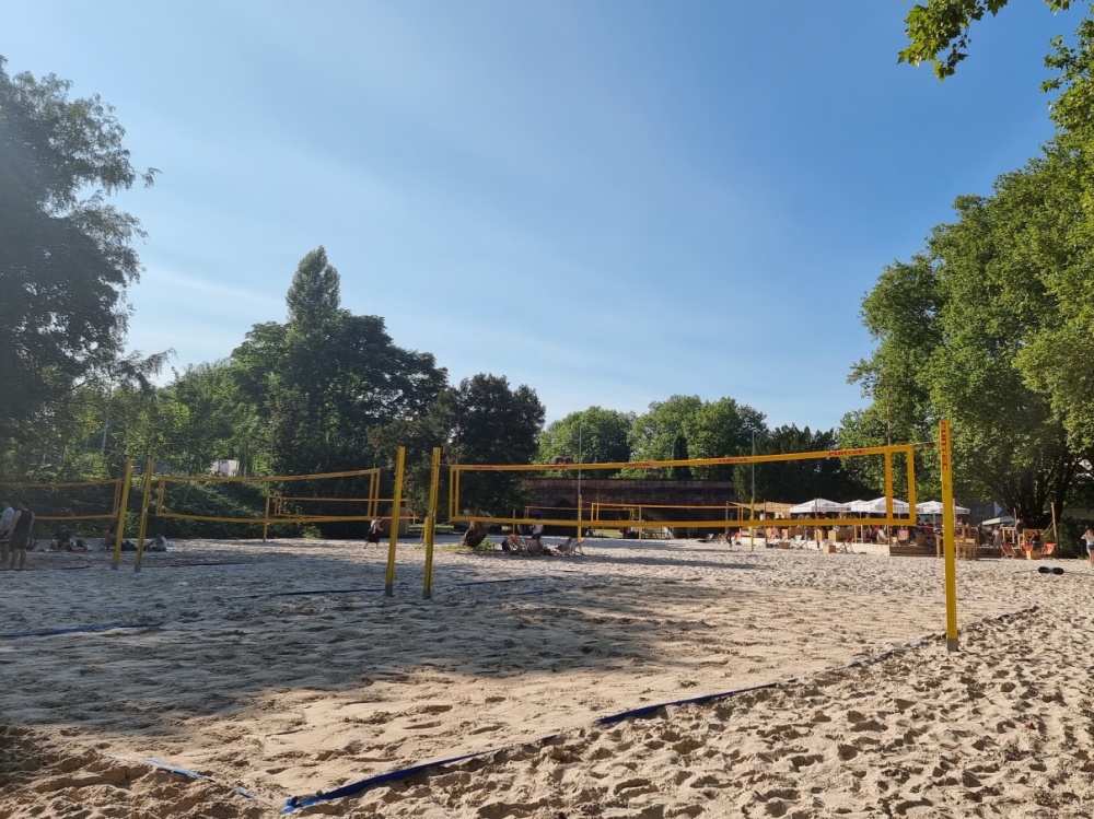 Beachvolleyballfelder am OneBeach Beachvolleyballfelder am OneBeach