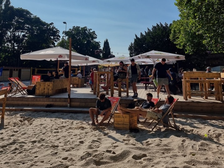 OneBeach an der Bismarckbrücke OneBeach an der Bismarckbrücke