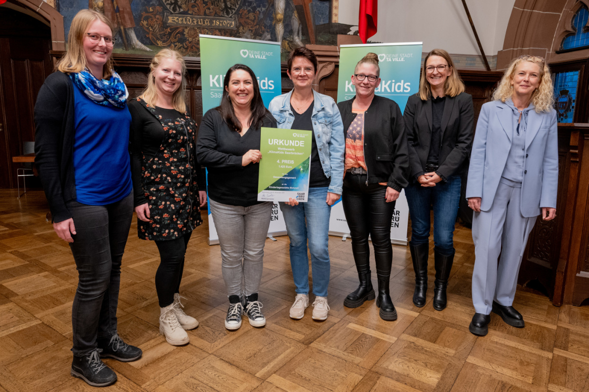 Gruppenfoto Preisträger Platz 4 - KITA Malstatt